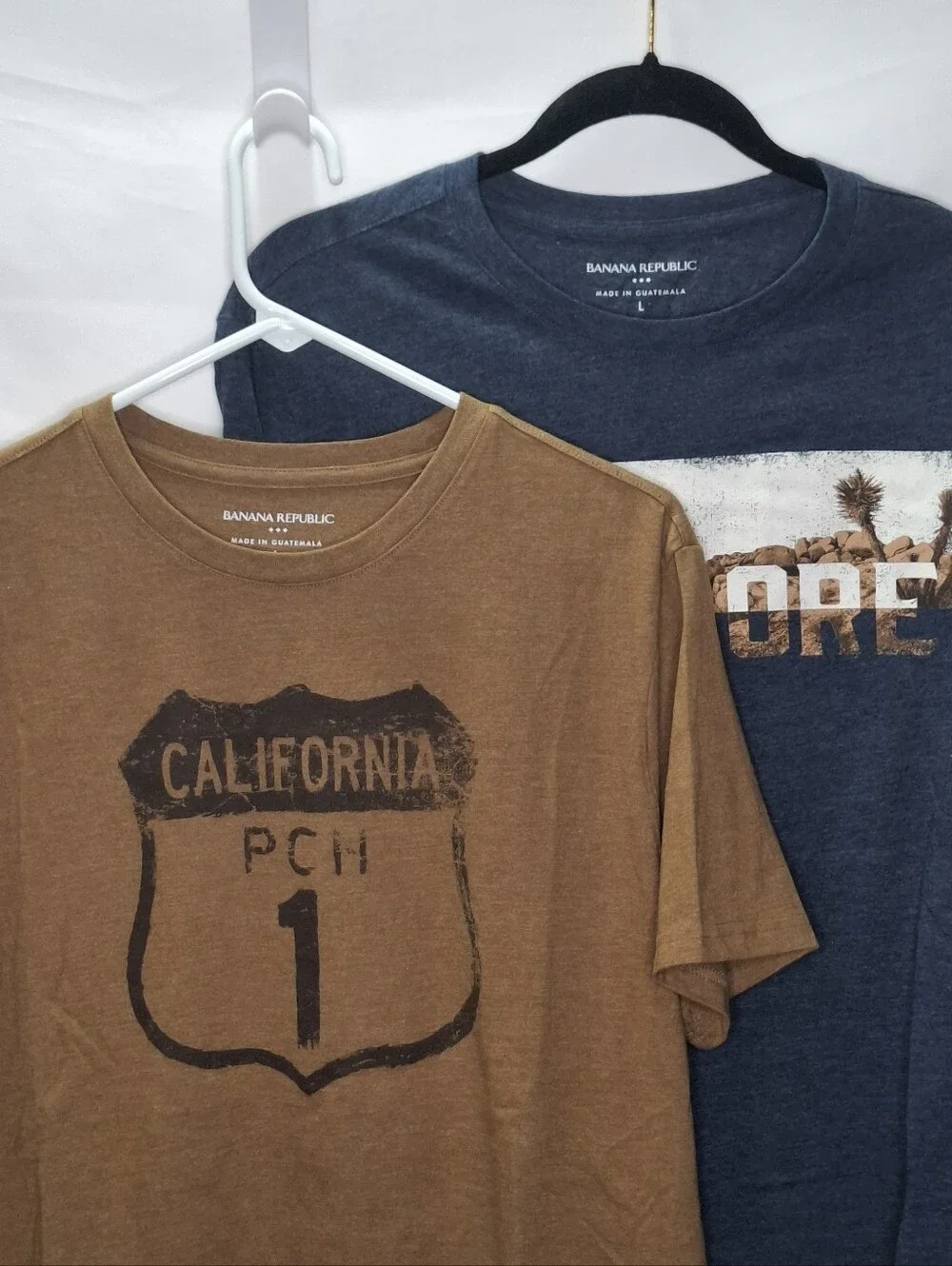 Banana Republic Mens Tee Shirts Set Of 2 Size Large